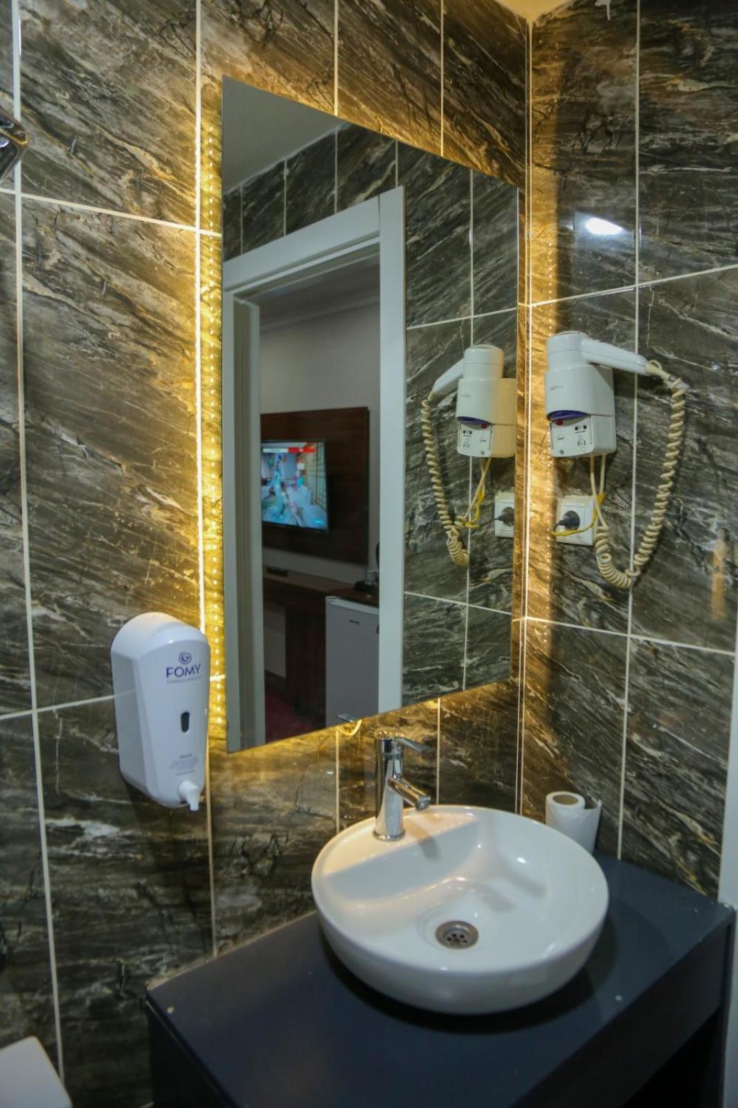Hotel Lion King Istanbul
